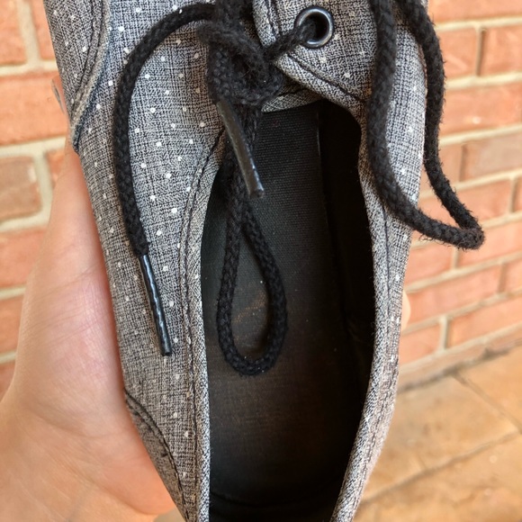 Women’s gray vans - Picture 4 of 5